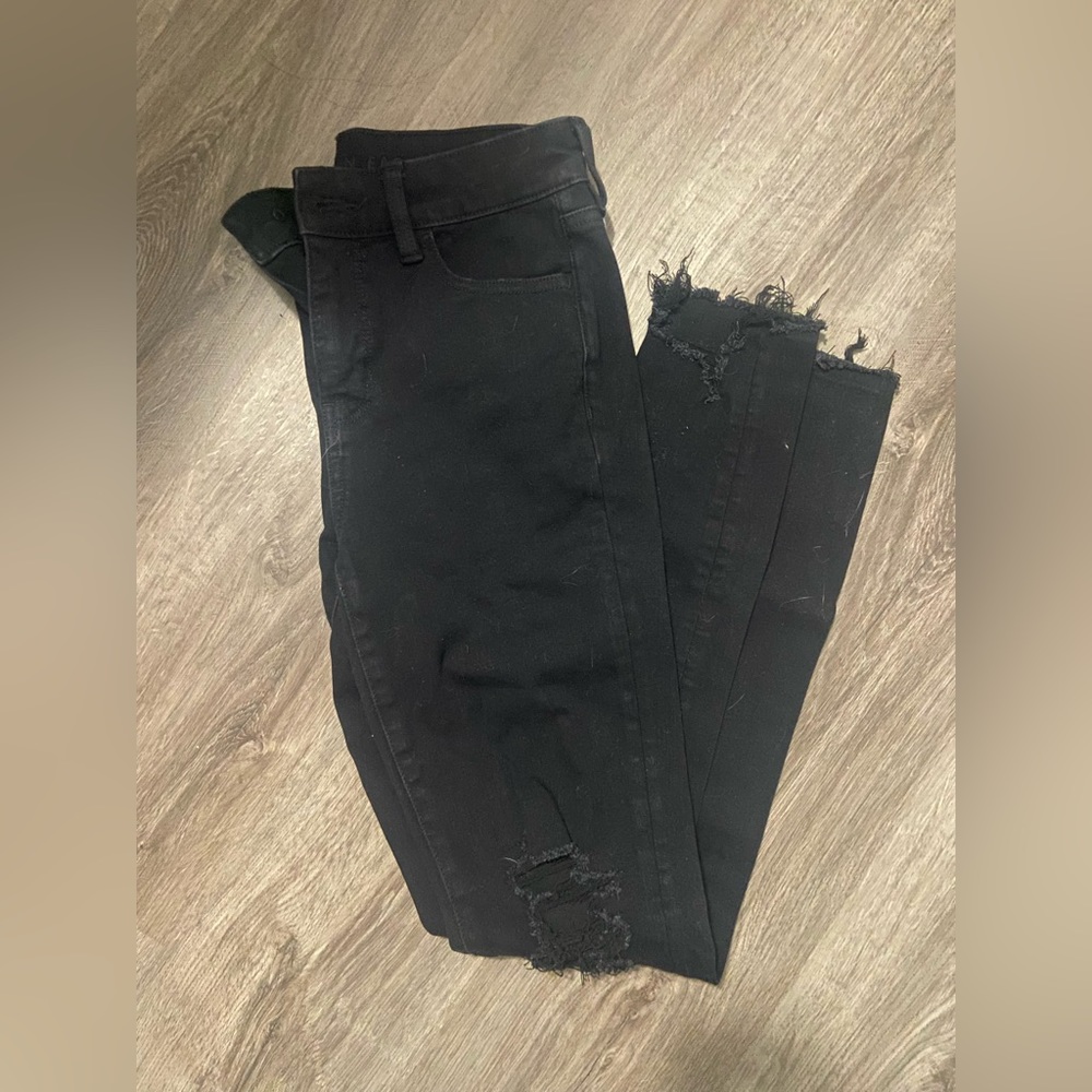 American Eagle black high-rise ripped jeans Size 4 long